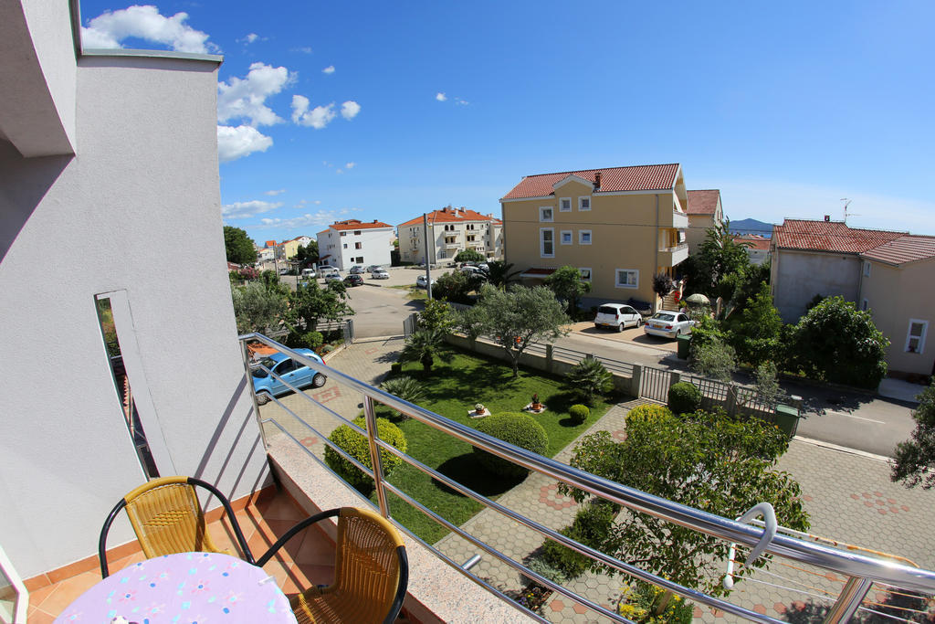 Apartmani Ukalovic ザダル エクステリア 写真