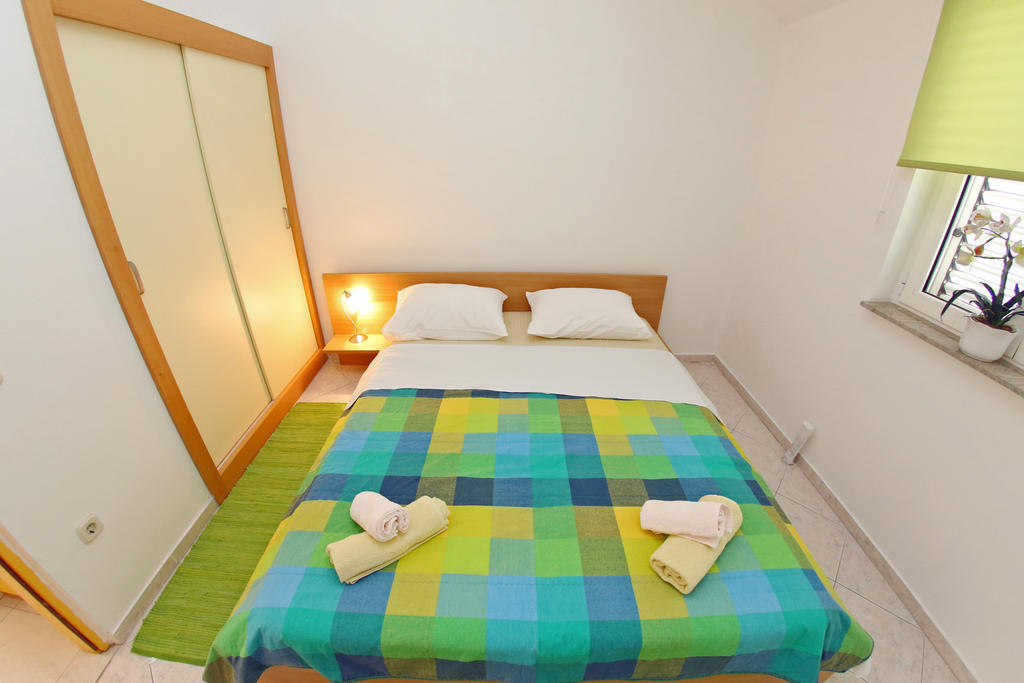 Apartmani Ukalovic ザダル エクステリア 写真