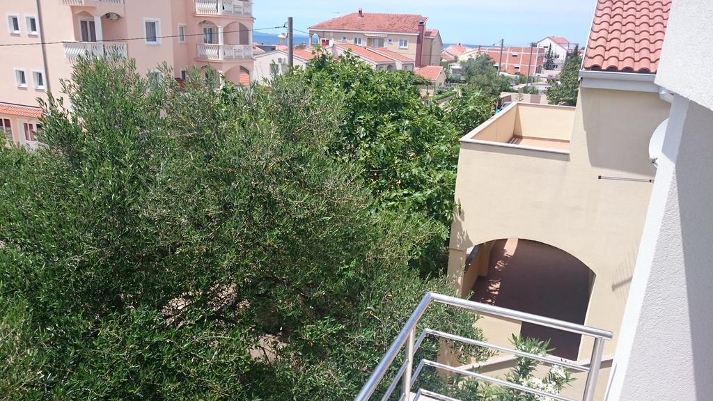 Apartmani Ukalovic ザダル エクステリア 写真
