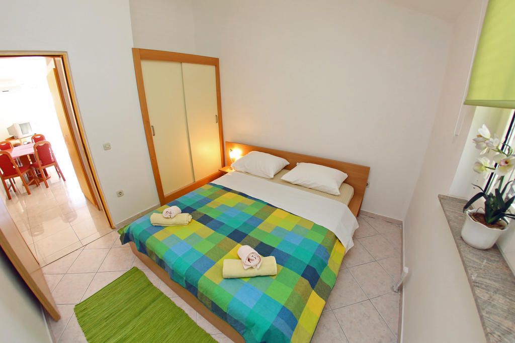 Apartmani Ukalovic ザダル エクステリア 写真